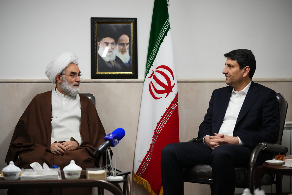 سفر استانی وزیر ارتباطات به استان گیلان